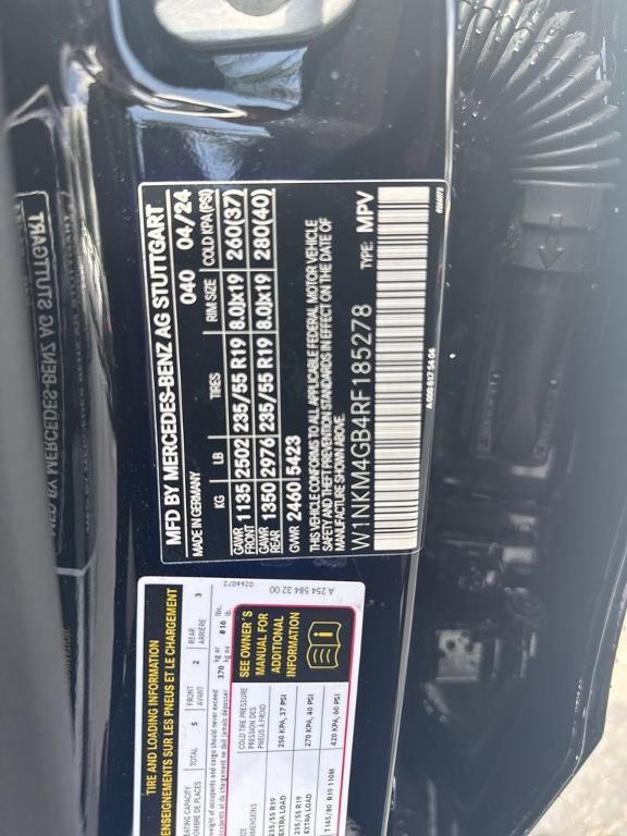 used 2024 Mercedes-Benz GLC 300 car, priced at $44,995