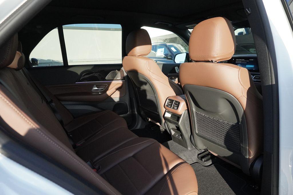 new 2026 Mercedes-Benz GLE 450 car, priced at $80,620