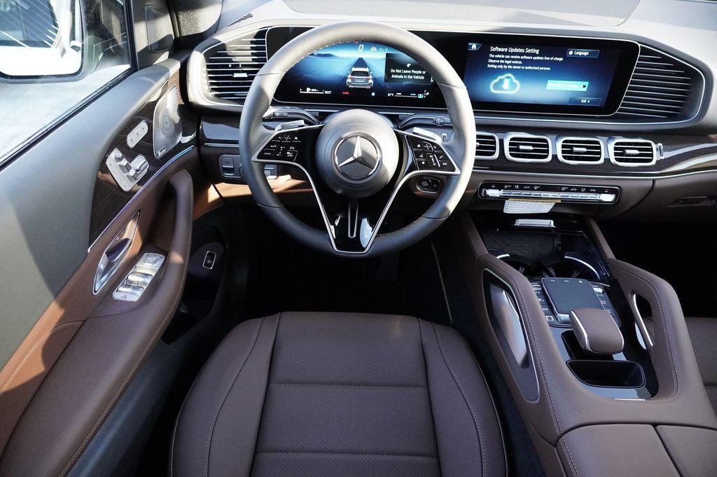 new 2026 Mercedes-Benz GLE 450 car, priced at $80,620