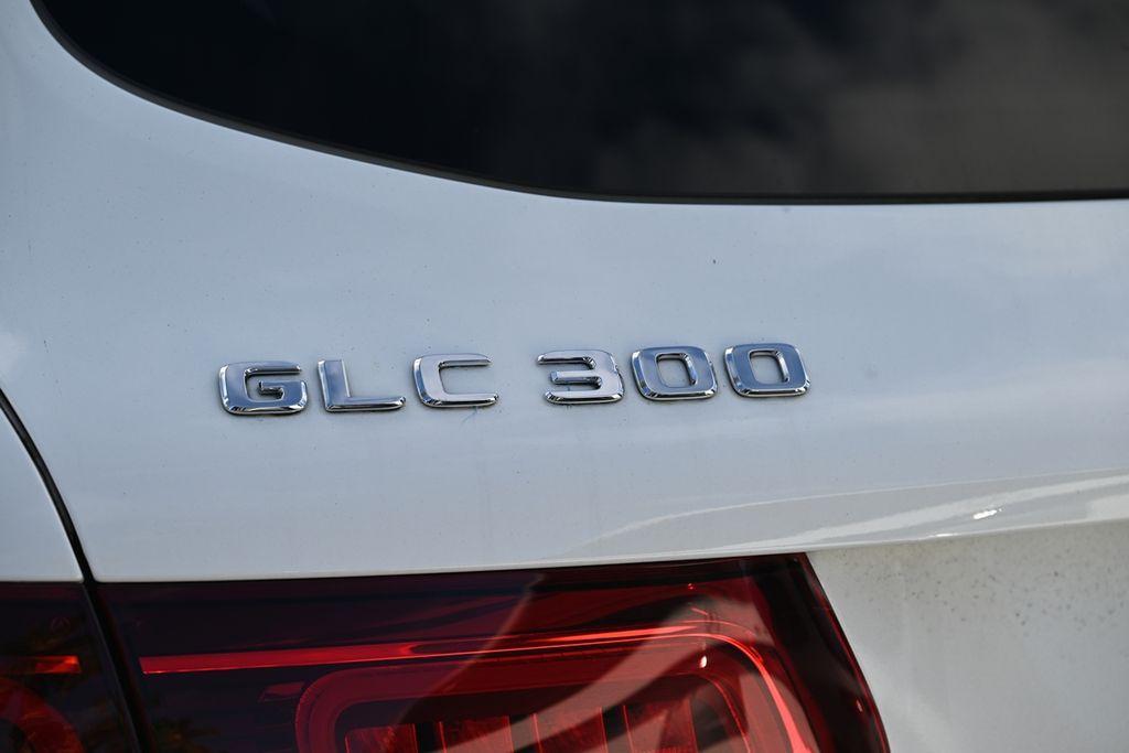 used 2021 Mercedes-Benz GLC 300 car, priced at $26,897