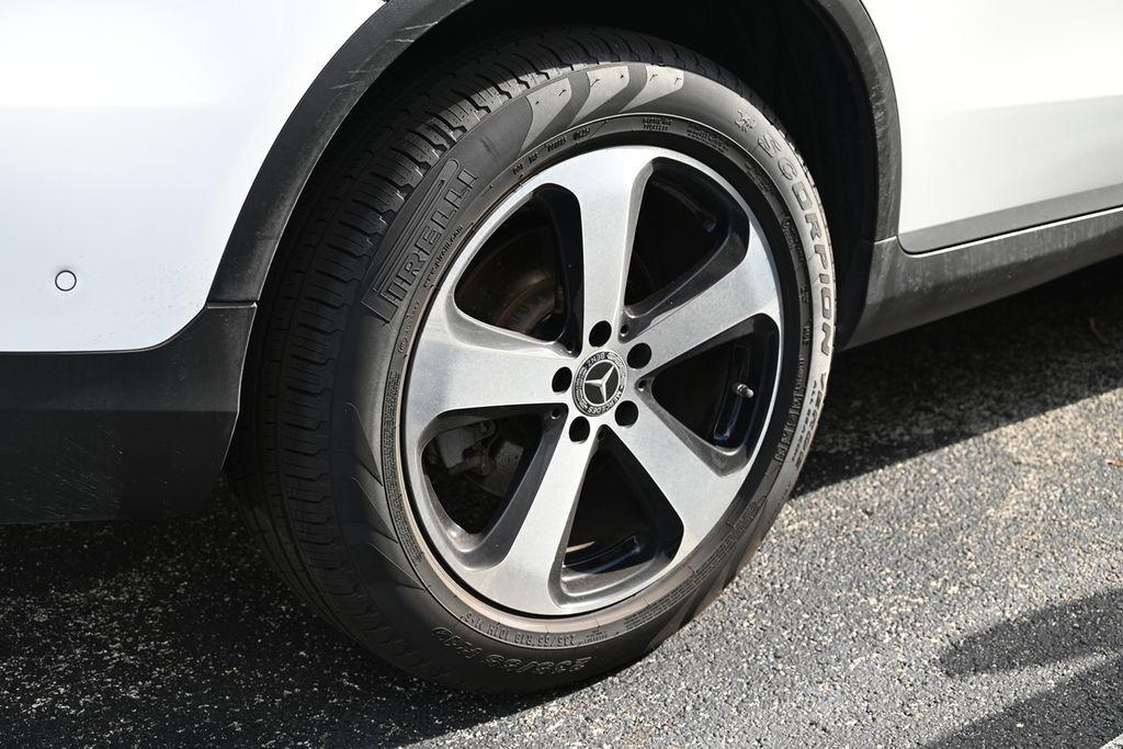 used 2021 Mercedes-Benz GLC 300 car, priced at $26,897
