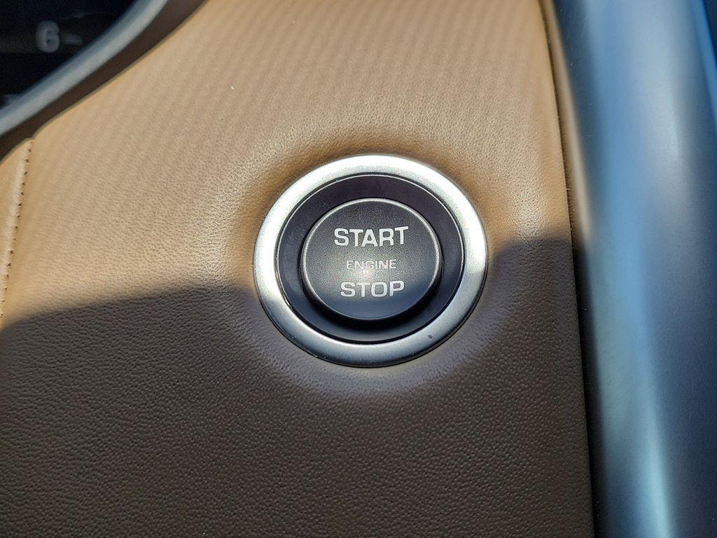 used 2023 Land Rover Discovery car, priced at $51,252