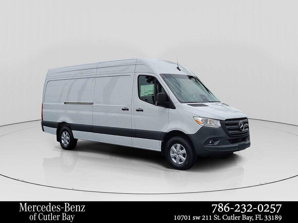 new 2025 Mercedes-Benz Sprinter 2500 car, priced at $71,305