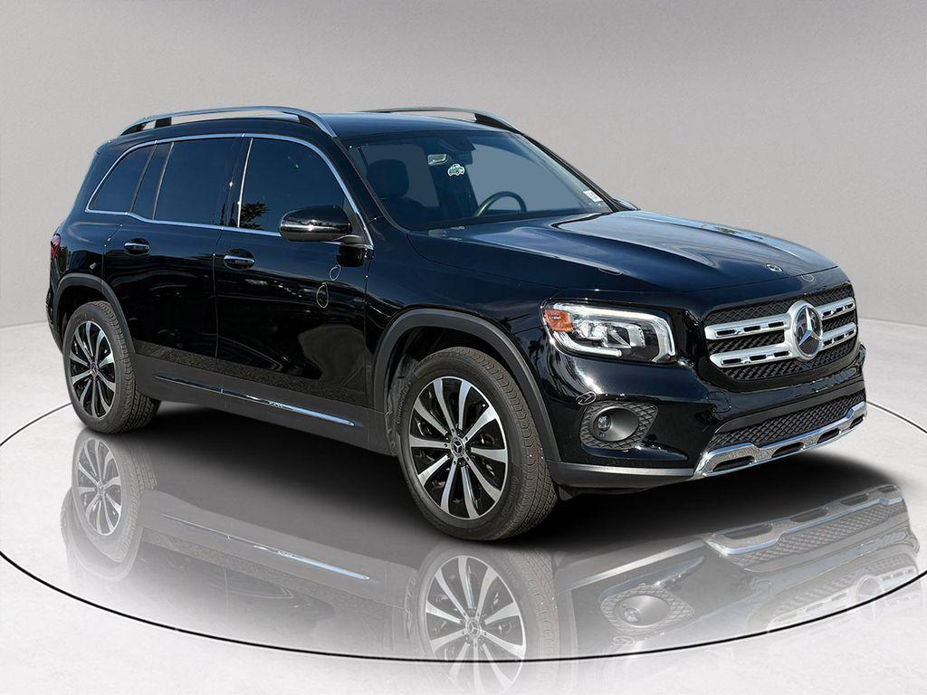 used 2021 Mercedes-Benz GLB 250 car, priced at $27,872