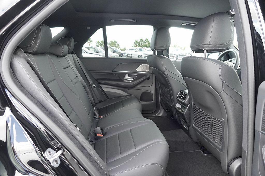 new 2026 Mercedes-Benz GLE 450 car, priced at $70,519