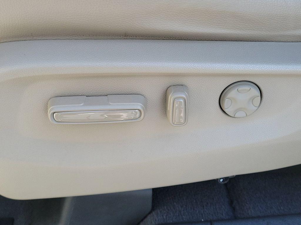 used 2021 Honda Odyssey car, priced at $30,000