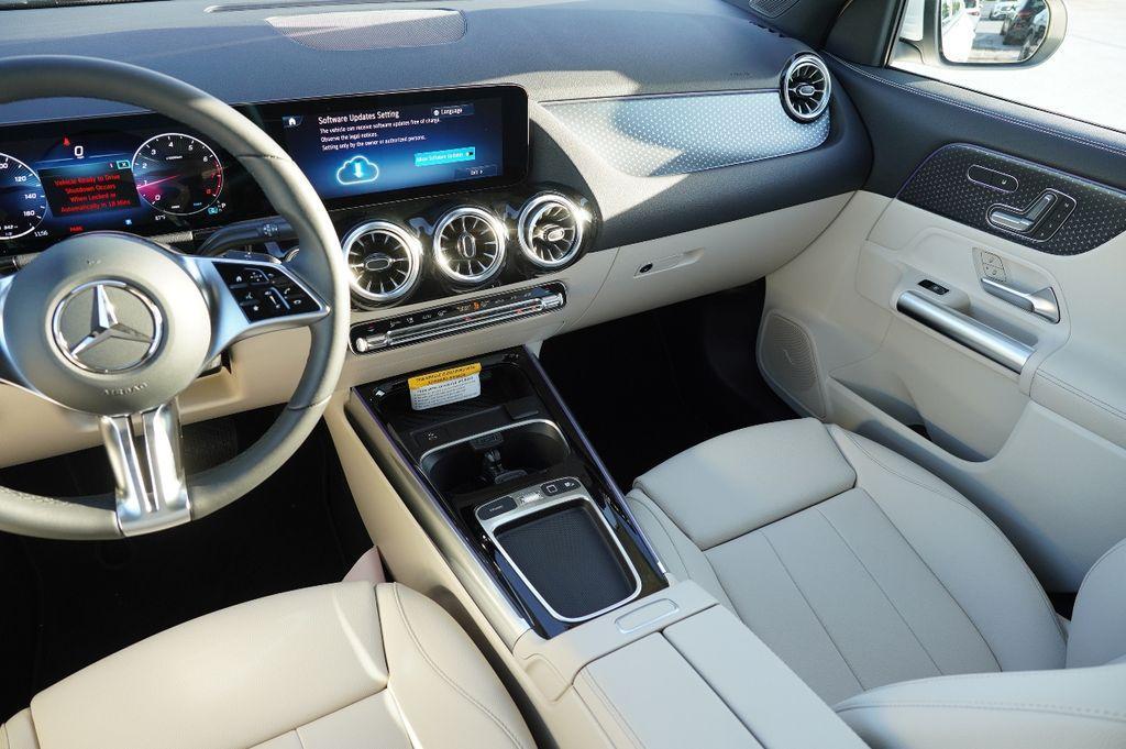 new 2026 Mercedes-Benz GLA 250 car, priced at $47,030