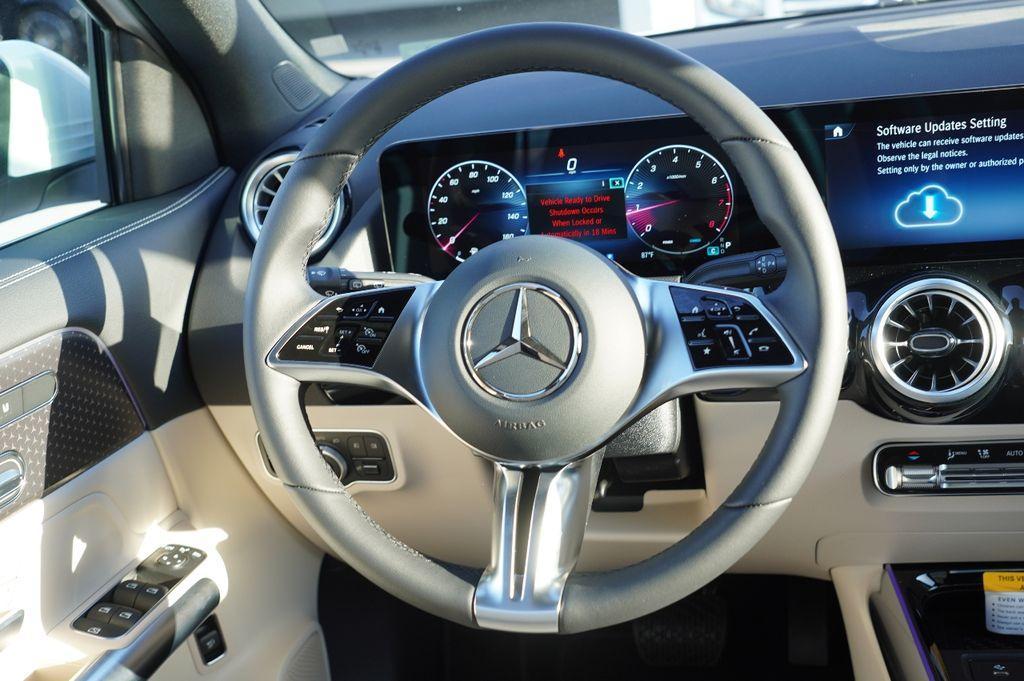 new 2026 Mercedes-Benz GLA 250 car, priced at $47,030
