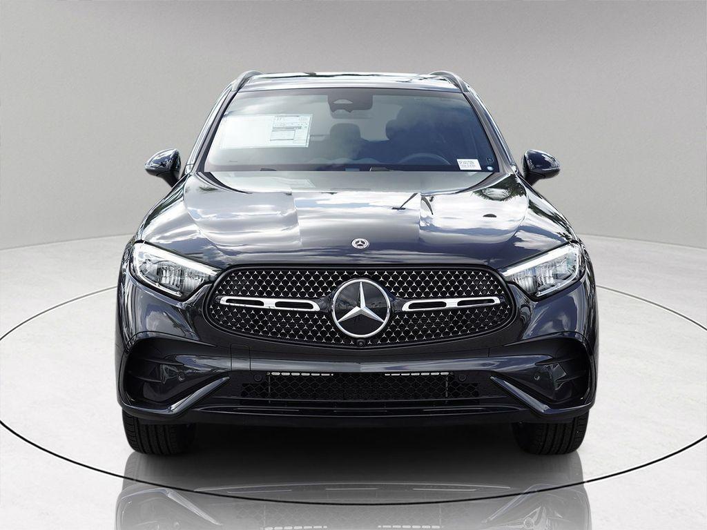 new 2025 Mercedes-Benz GLC 300 car, priced at $57,214