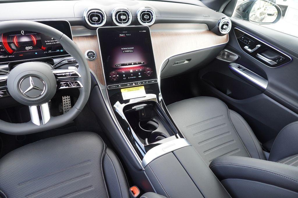 new 2025 Mercedes-Benz GLC 300 car, priced at $57,214
