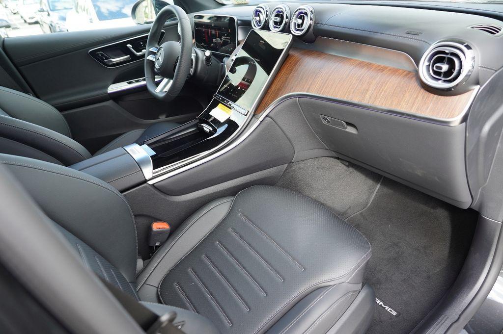 new 2025 Mercedes-Benz GLC 300 car, priced at $57,214