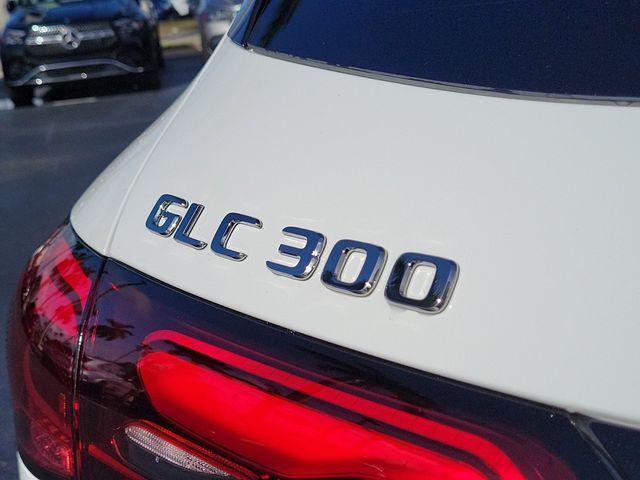 new 2025 Mercedes-Benz GLC 300 car, priced at $58,445