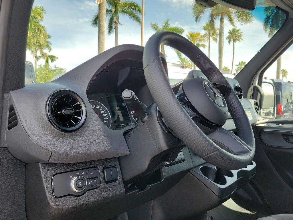 new 2025 Mercedes-Benz Sprinter 2500 car, priced at $64,107