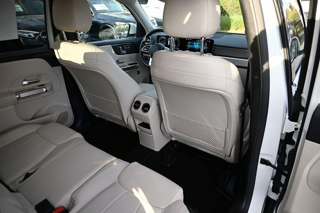 used 2021 Mercedes-Benz GLB 250 car, priced at $28,453