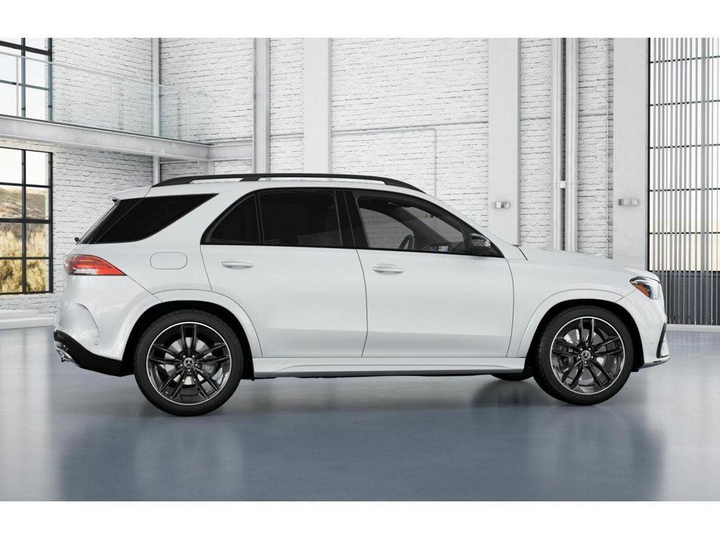 new 2025 Mercedes-Benz GLE 580 car, priced at $105,030