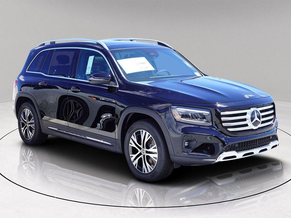 new 2025 Mercedes-Benz GLB 250 car, priced at $45,221