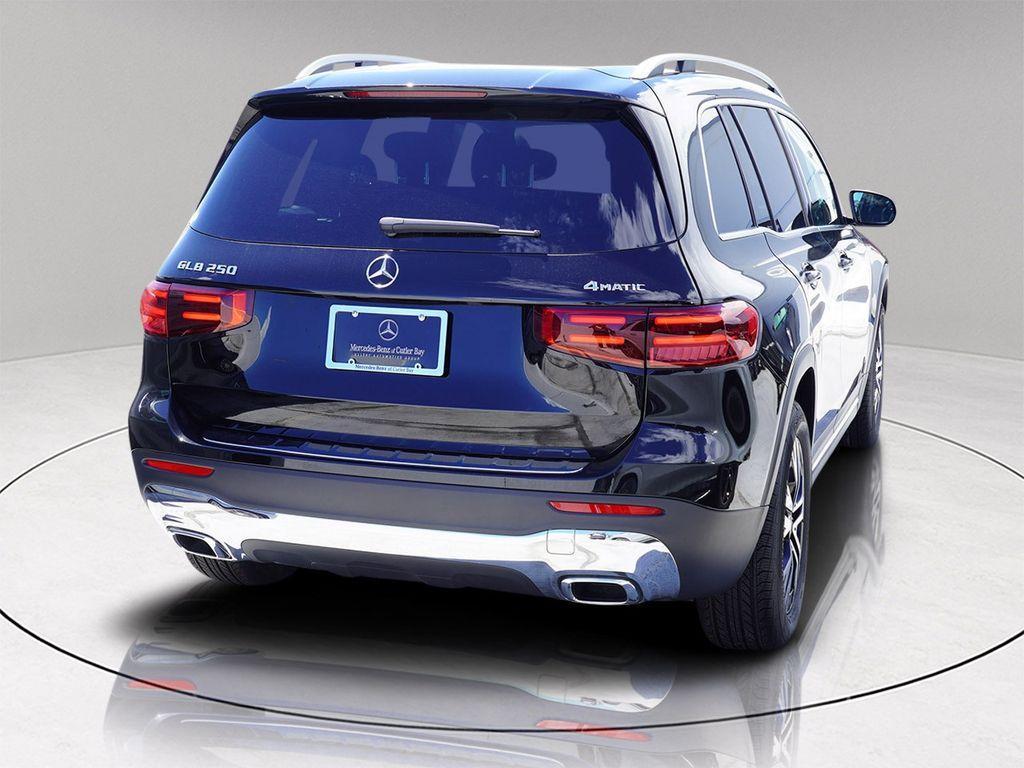 new 2025 Mercedes-Benz GLB 250 car, priced at $45,221