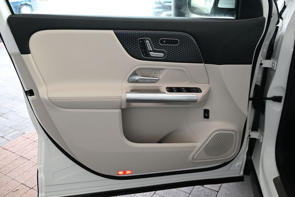 used 2025 Mercedes-Benz GLA 250 car, priced at $43,360