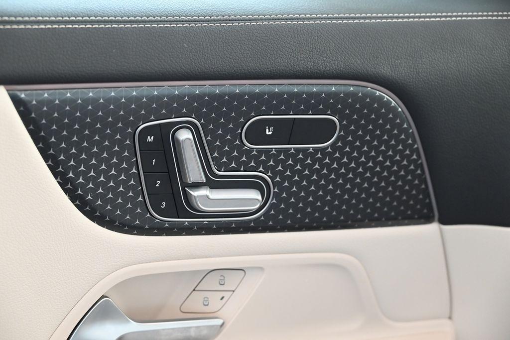 used 2025 Mercedes-Benz GLA 250 car, priced at $43,360