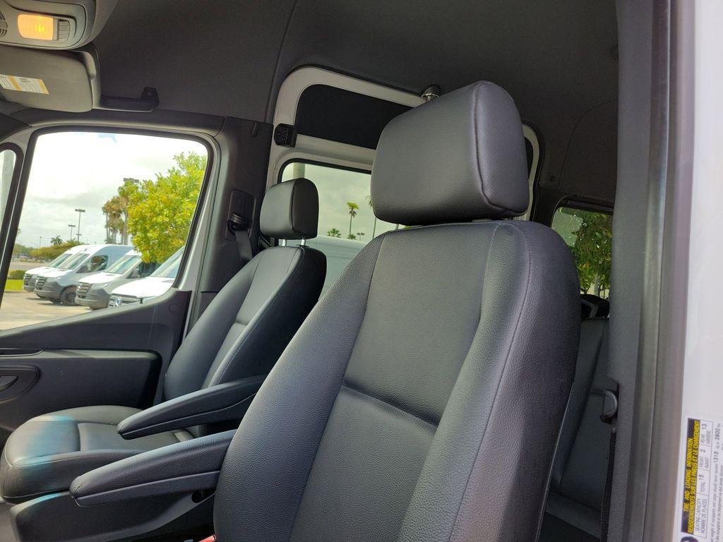 used 2021 Mercedes-Benz Sprinter 2500 car, priced at $39,900