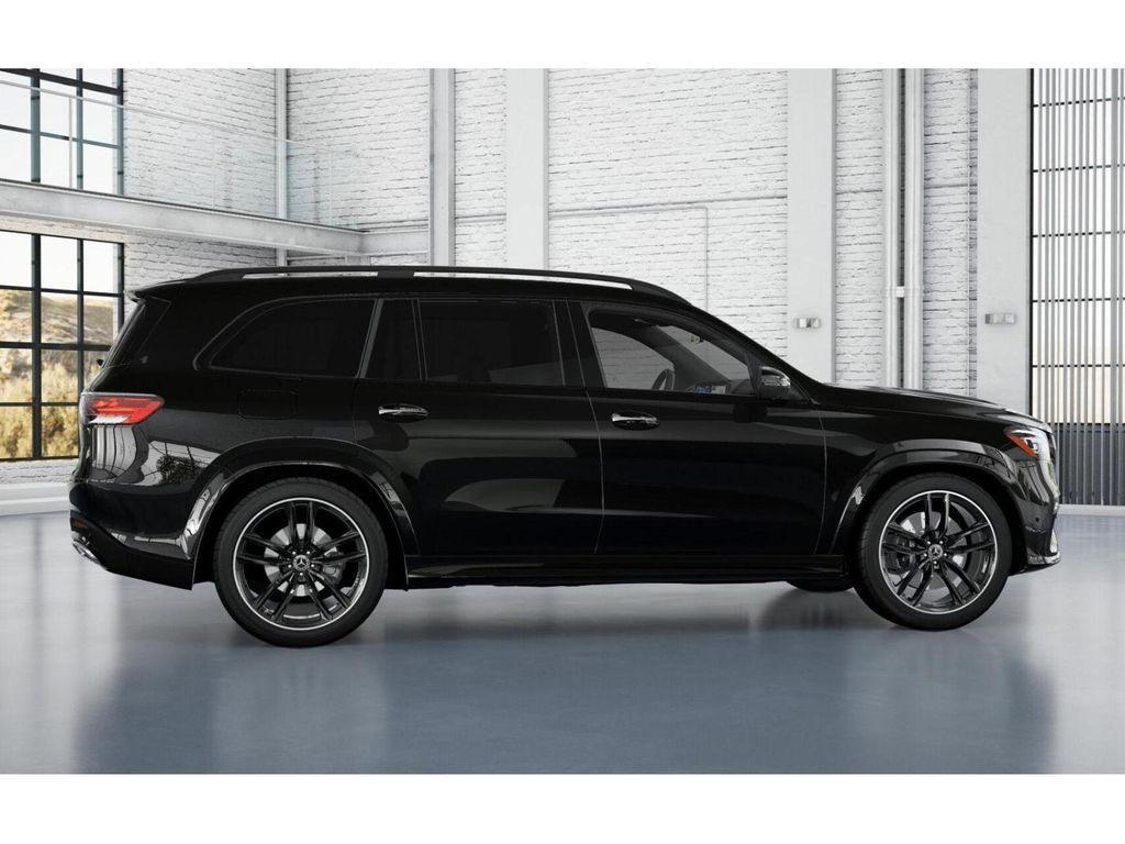new 2025 Mercedes-Benz GLS 450 car