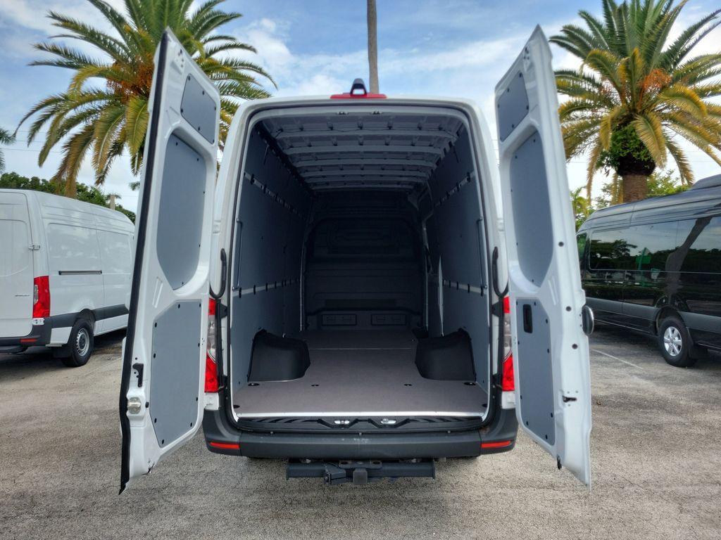 new 2024 Mercedes-Benz Sprinter 3500 car, priced at $65,082