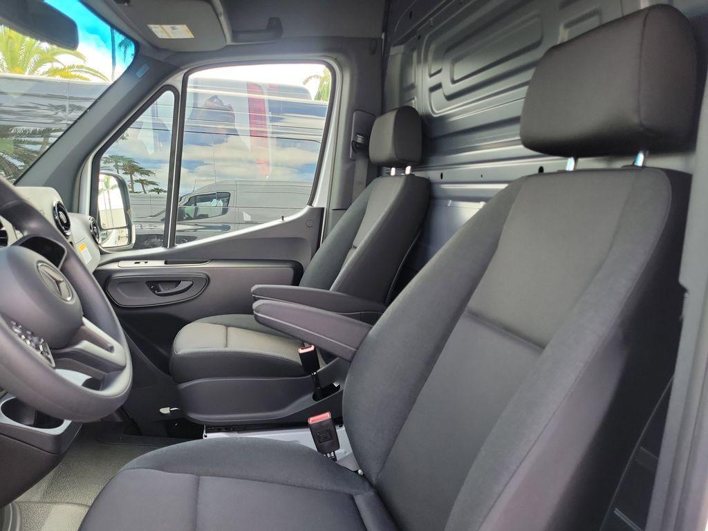 new 2024 Mercedes-Benz Sprinter 3500 car, priced at $65,082