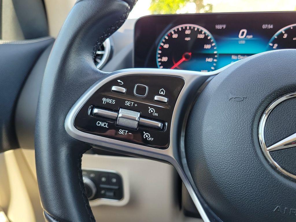 used 2022 Mercedes-Benz GLA 250 car, priced at $28,590