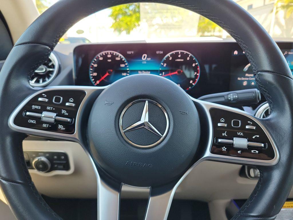 used 2022 Mercedes-Benz GLA 250 car, priced at $28,590
