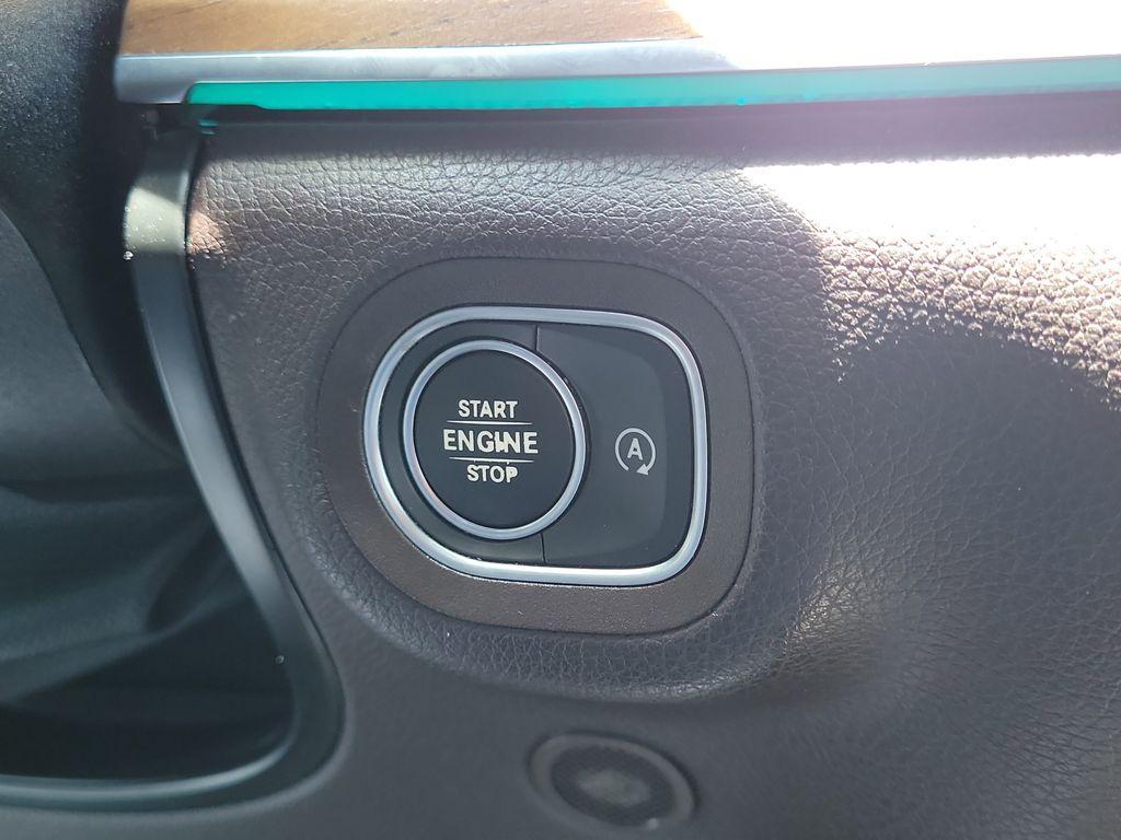 used 2021 Mercedes-Benz GLE 350 car, priced at $37,990