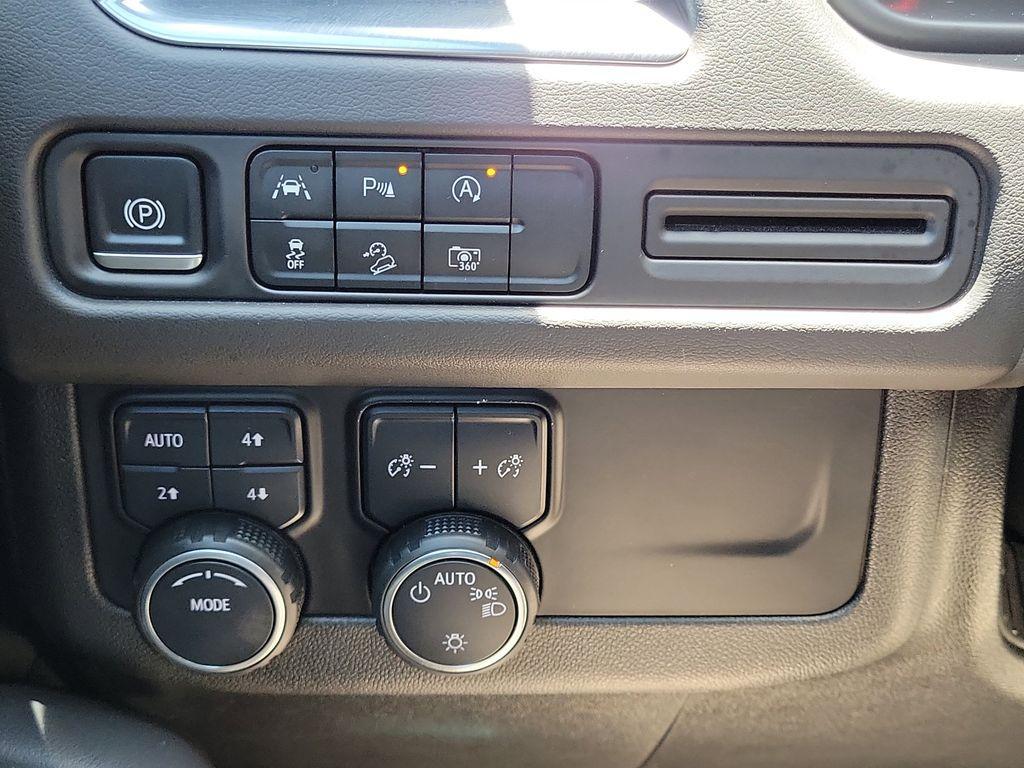 used 2023 Chevrolet Tahoe car, priced at $53,372