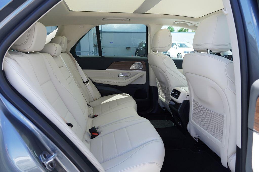 new 2026 Mercedes-Benz GLE 450 car, priced at $82,135