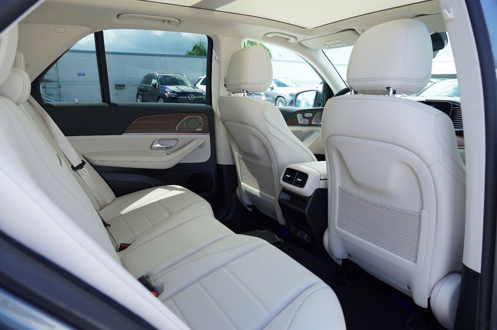 new 2026 Mercedes-Benz GLE 450 car, priced at $82,135