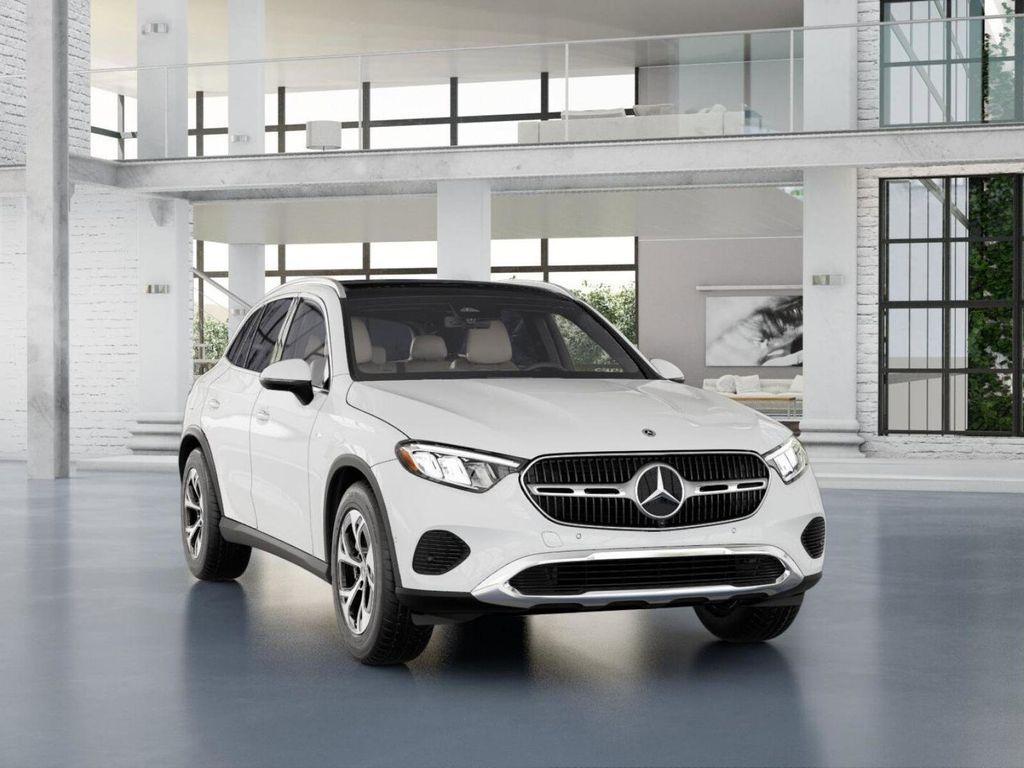 new 2025 Mercedes-Benz GLC 350e car, priced at $63,225