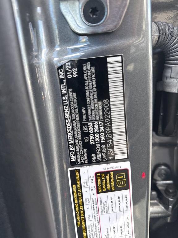 used 2023 Mercedes-Benz GLE 350 car, priced at $48,990