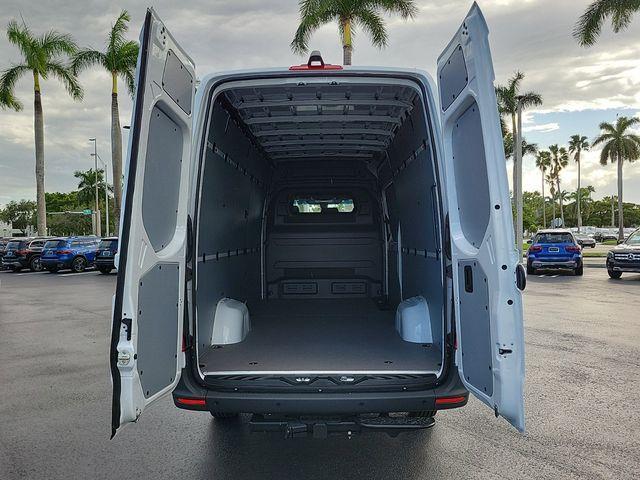 new 2025 Mercedes-Benz Sprinter 2500 car, priced at $71,305