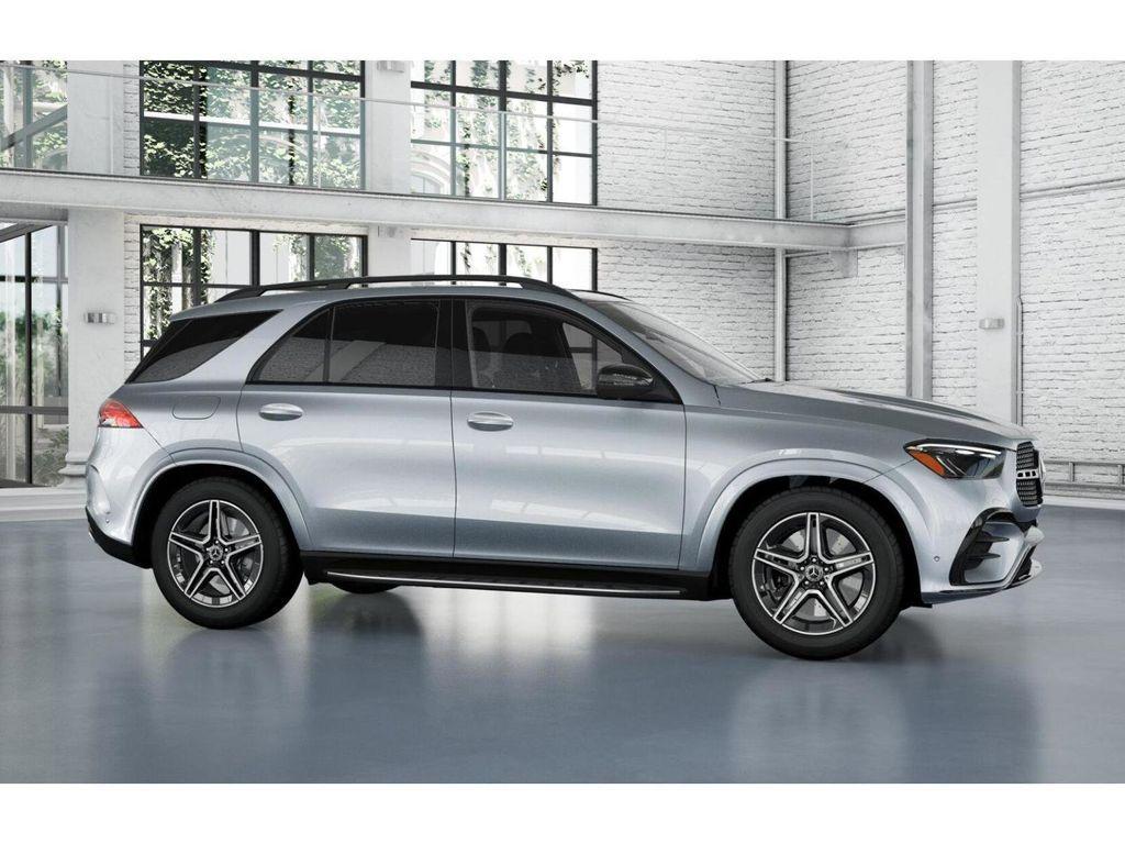 new 2025 Mercedes-Benz GLE 450 car, priced at $80,665