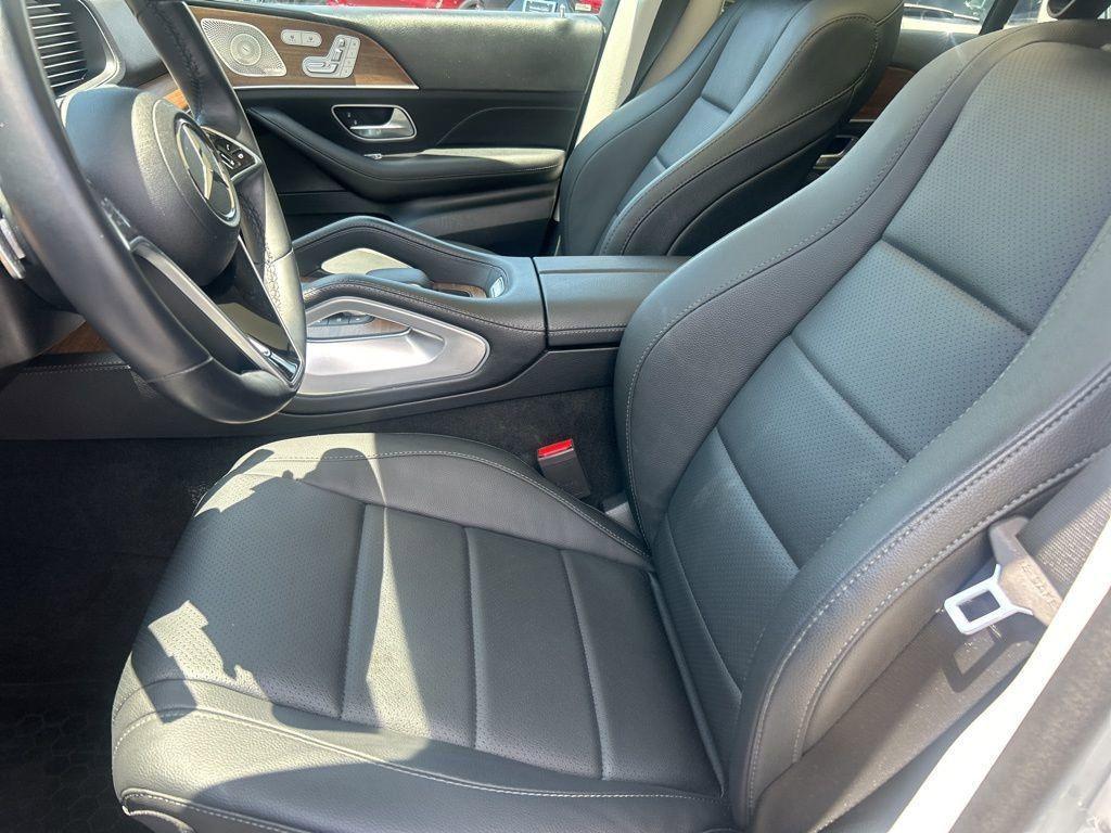 used 2024 Mercedes-Benz GLE 350 car, priced at $54,990