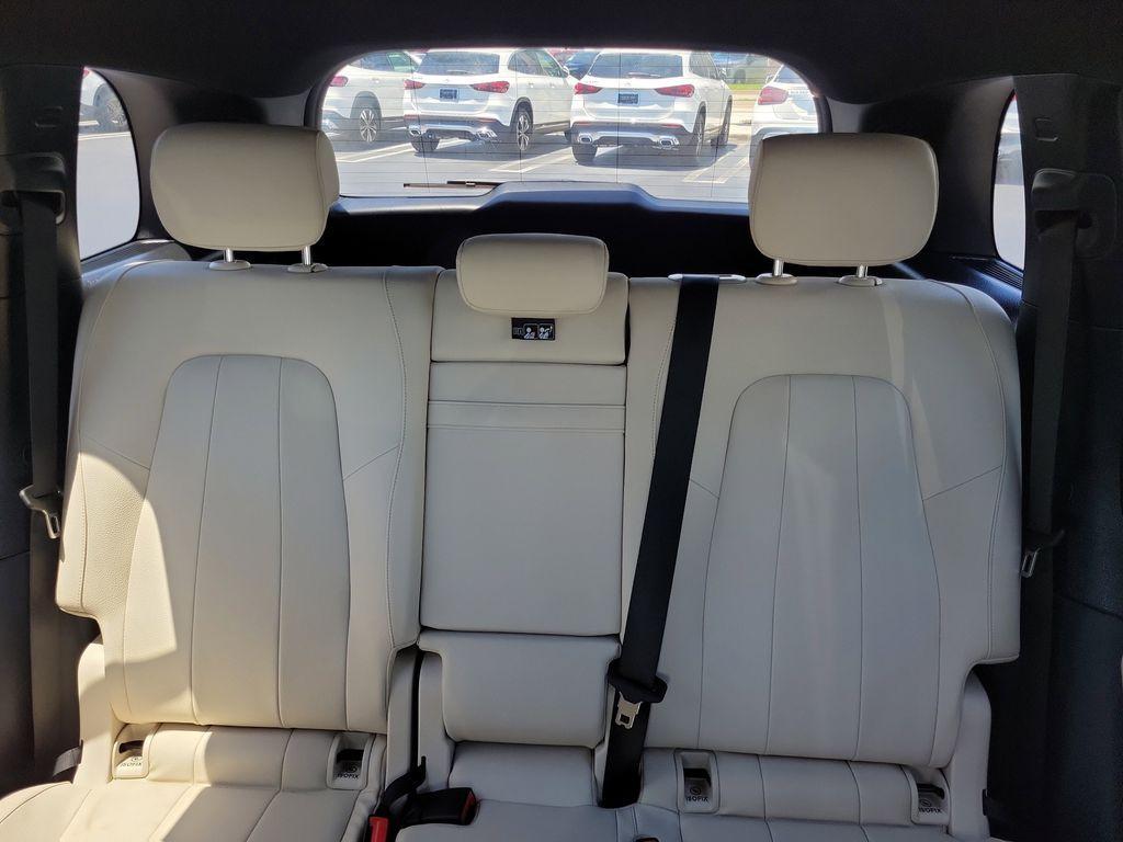 used 2025 Mercedes-Benz GLB 250 car