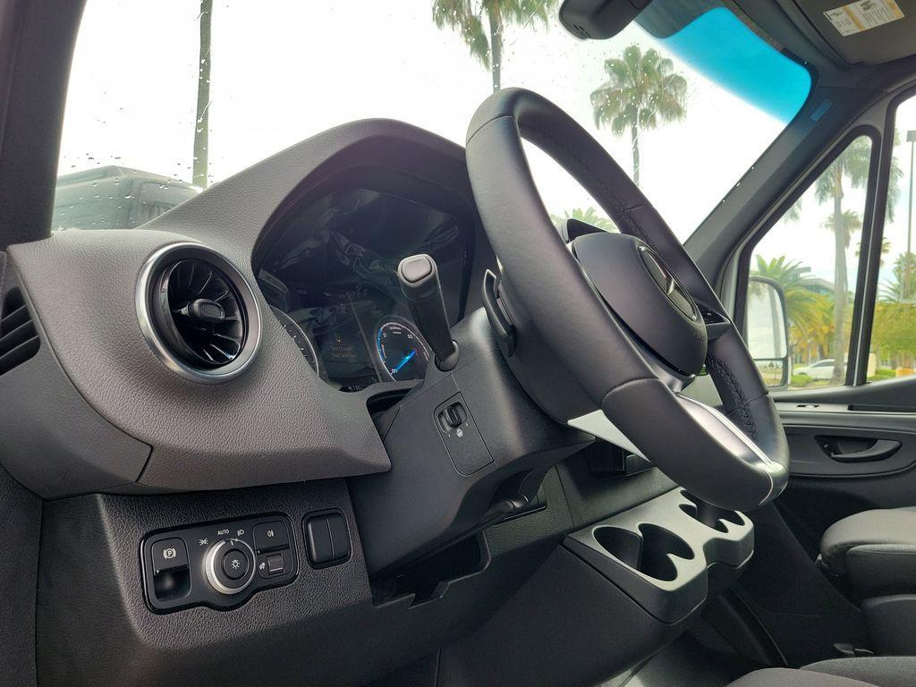 new 2024 Mercedes-Benz eSprinter 2500 car, priced at $87,100