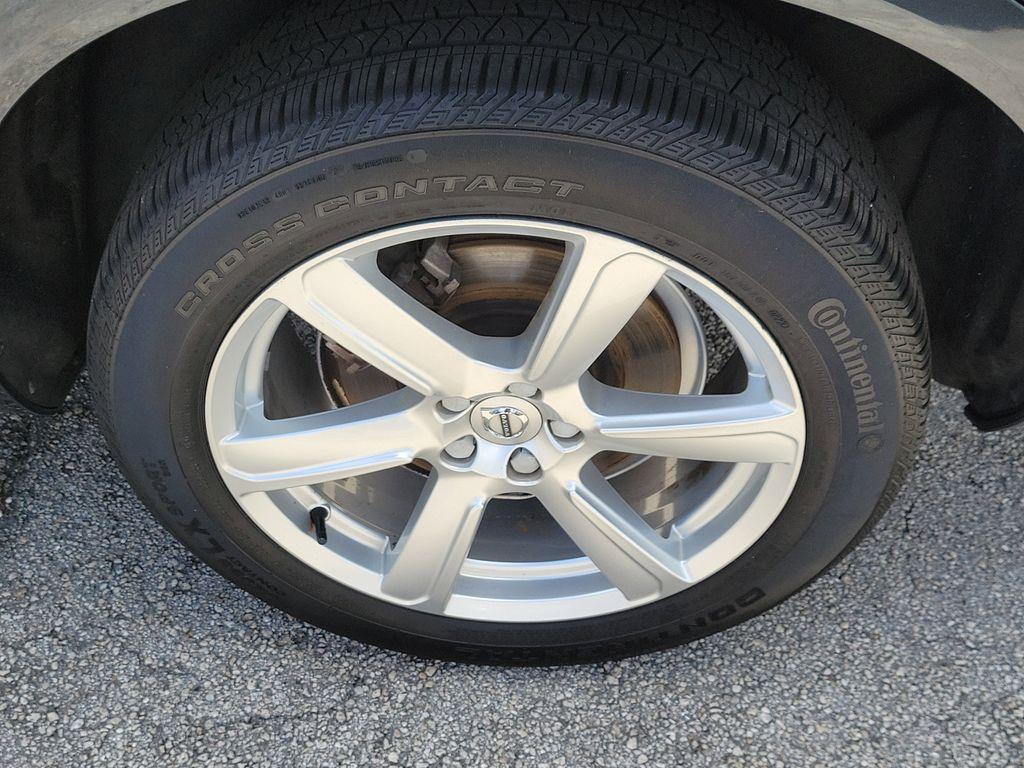 used 2021 Volvo XC90 car, priced at $27,004
