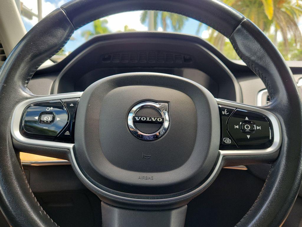 used 2021 Volvo XC90 car, priced at $27,004