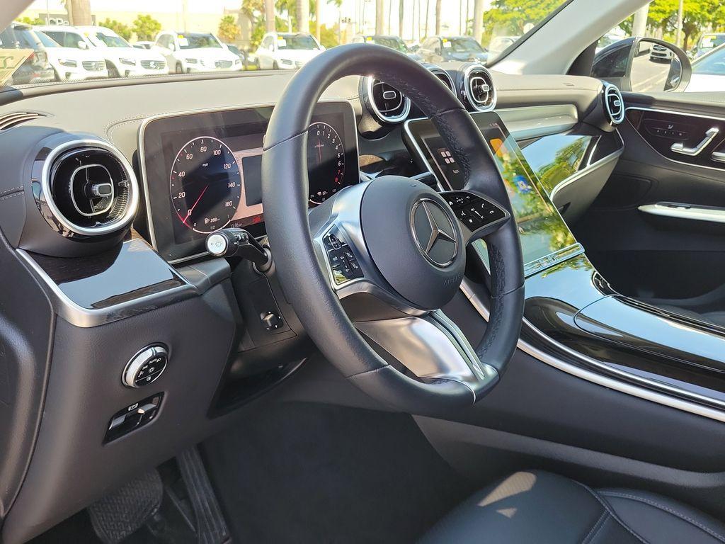used 2025 Mercedes-Benz GLC 350e car