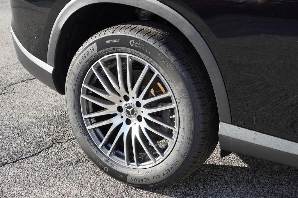 new 2026 Mercedes-Benz GLC 300 car, priced at $56,300