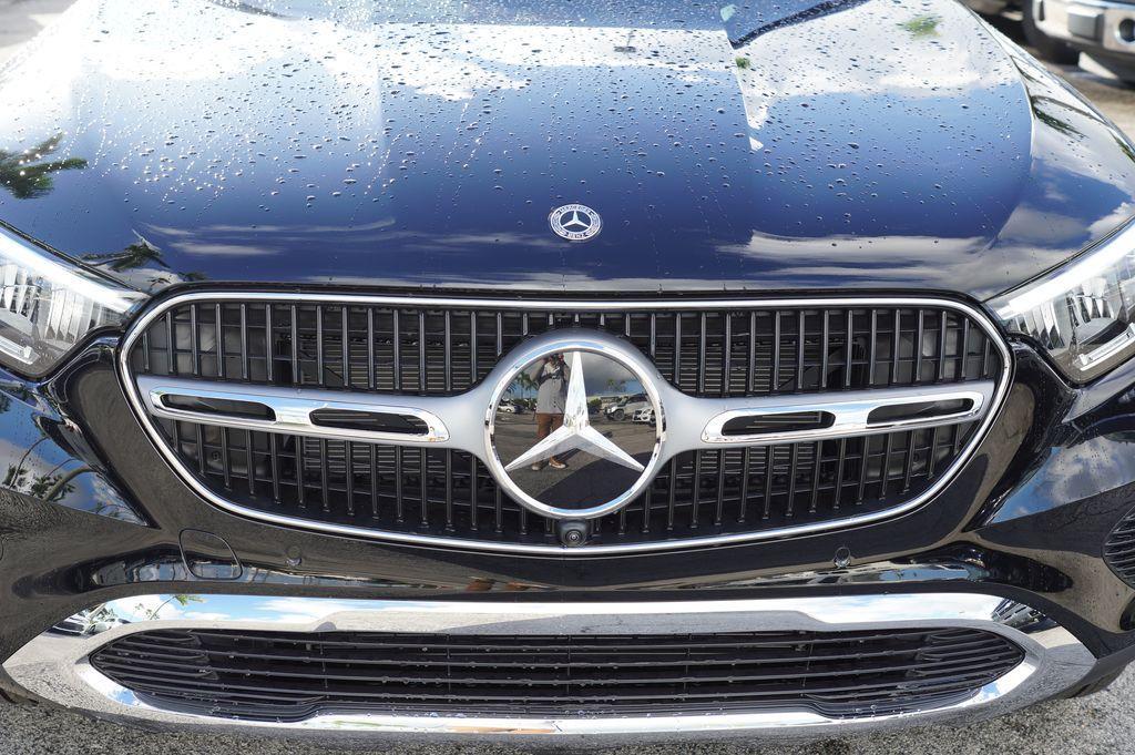 new 2026 Mercedes-Benz GLC 300 car, priced at $56,300