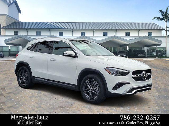 new 2025 Mercedes-Benz GLA 250 car, priced at $47,340