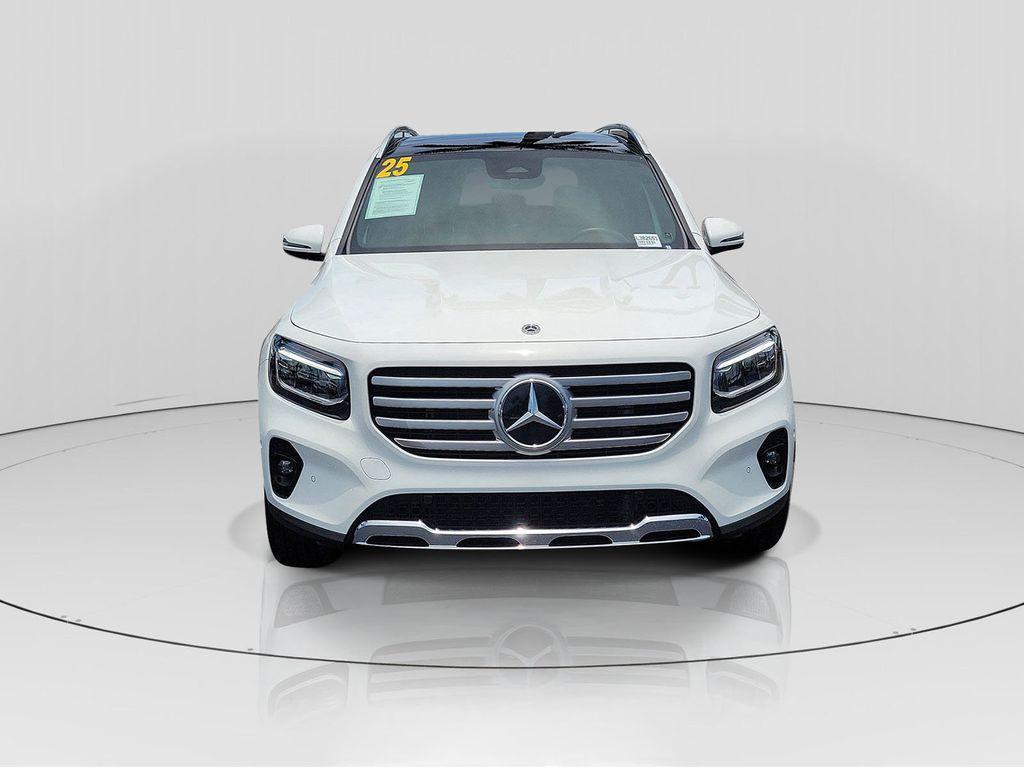 used 2025 Mercedes-Benz GLB 250 car