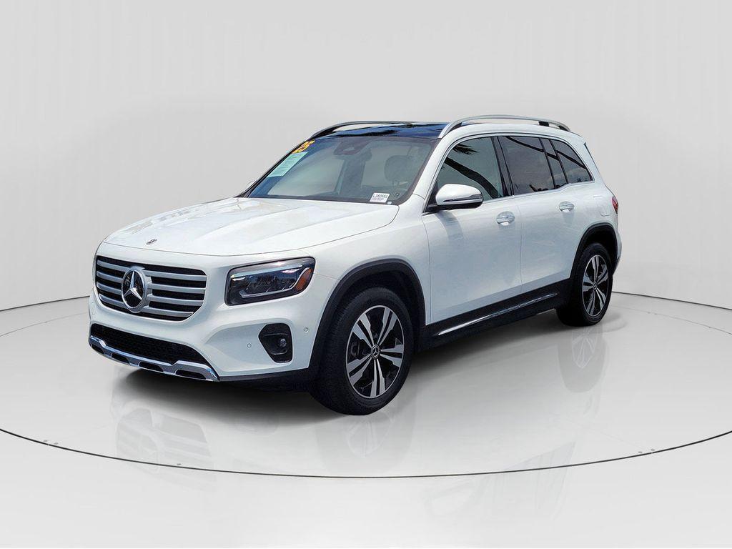 used 2025 Mercedes-Benz GLB 250 car