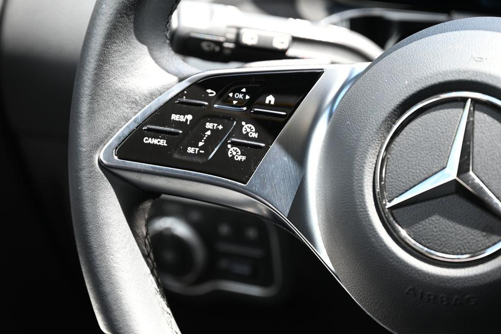 used 2025 Mercedes-Benz GLA 250 car, priced at $43,560