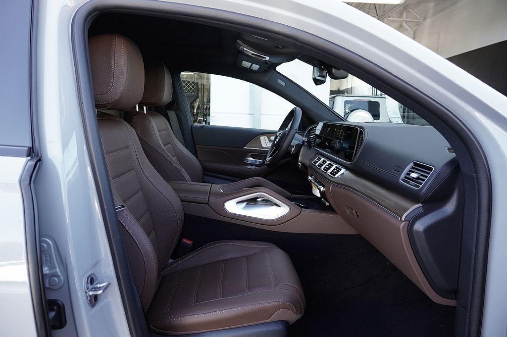 new 2026 Mercedes-Benz GLE 450 car, priced at $86,985